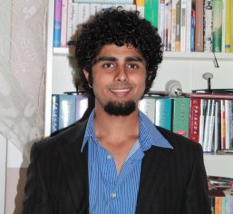 552748_10151068065602116_1681529611_n